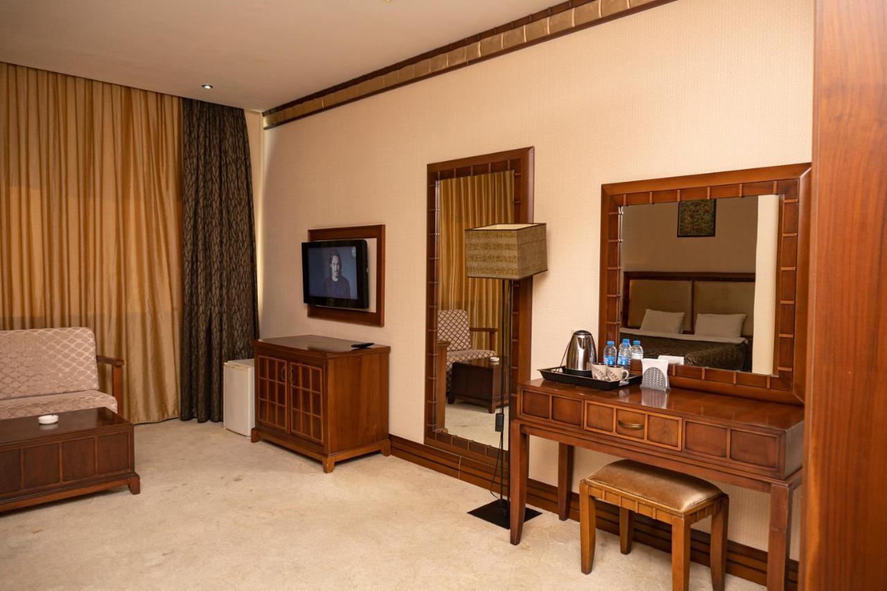 Olympic Hotel & Resort 诺夫哈那 外观 照片